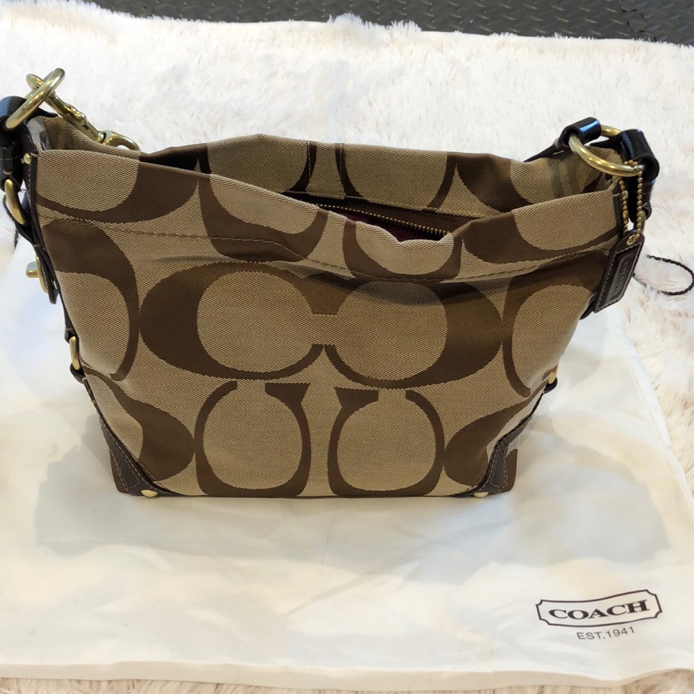 💜 Sweetheart Deal!! Coach Signature Satchel